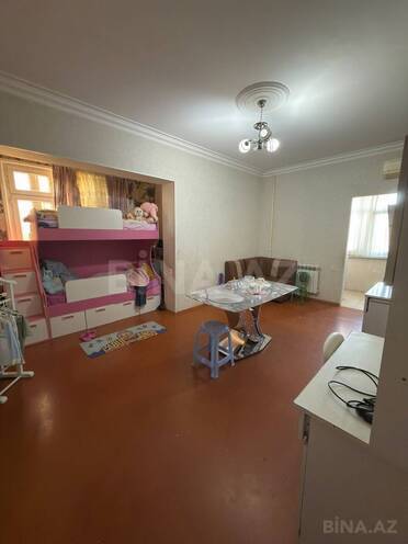 Продается 2-комн. вторичка 49 м², м. Азадлыг проспекти, photo 1 from 32