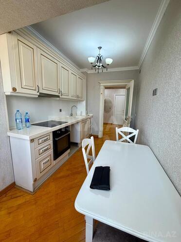 İcarəyə verilir 2 otaqlı köhnə tikili 72 m², Azadlıq Prospekti m., photo 12 from 24