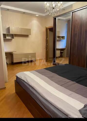 İcarəyə verilir 3 otaqlı yeni tikili 80 m², Bayıl q., photo 5 from 7