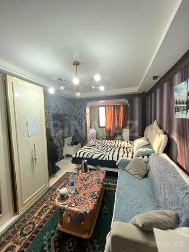 Продаётся 3-комн. вторичка 70 м², м. Элмляр Академиясы, photo 10 from 20