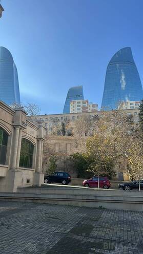 İcarəyə verilir 2 otaqlı yeni tikili 75 m², İçəri Şəhər m., photo 13 from 17