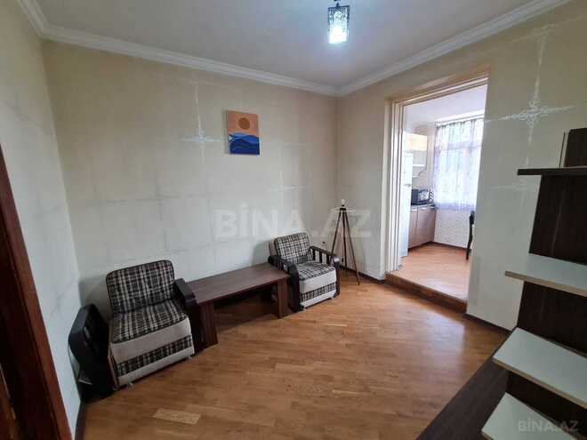 Сдается 2-комн. вторичка 70 м², Насиминский  р., photo 3 from 18