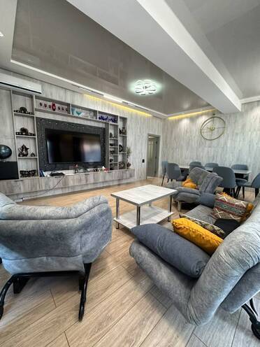 Продаётся 4-комн. новостройка 158 м², м. Гянджлик, photo 3 from 31