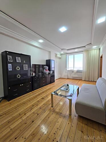 Продаётся 2-комн. новостройка 60 м², м. Иншаатчылар, photo 1 from 23