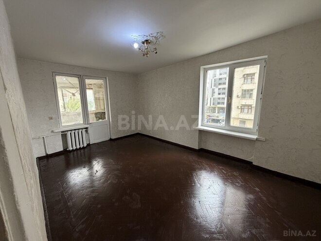 Satılır 1 otaqlı köhnə tikili 33 m², İnşaatçılar m., photo 4 from 11