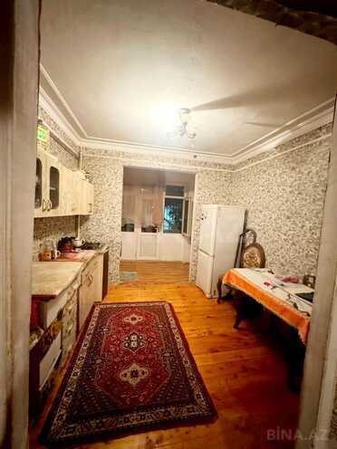 Продается 4-комн. вторичка 100 м², Хатаинский р., photo 9 from 15