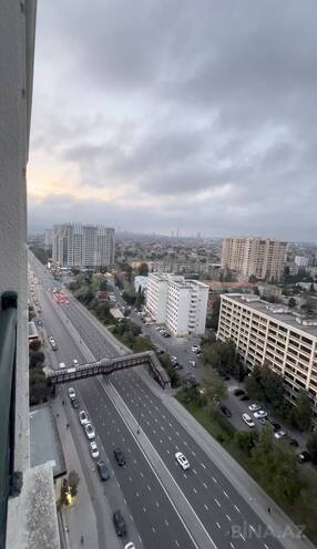 Продается 3-комн. новостройка 105 м², м. Ази Асланов, photo 3 from 9