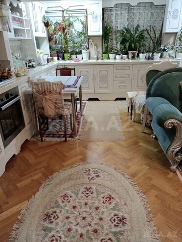 Продаётся 3-комн. вторичка 80 м², м. Ичеришехер, photo 9 from 18
