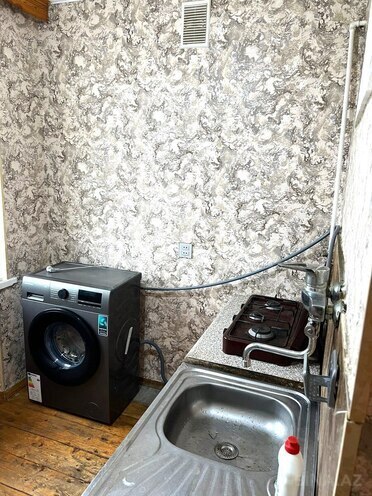 Сдается 1-комн. вторичка 42 м², м. Кара Караев, photo 6 from 7