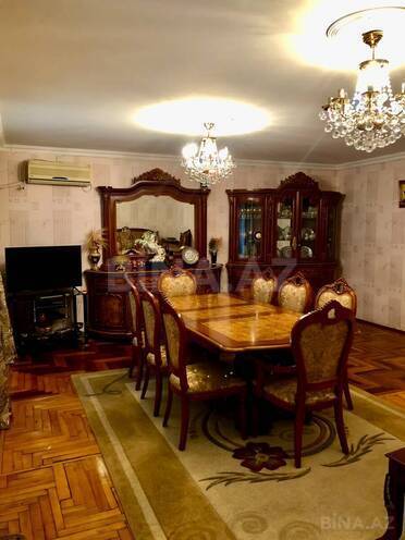 Продается 5-комн. вторичка 120 м², м. Ази Асланов, photo 3 from 26