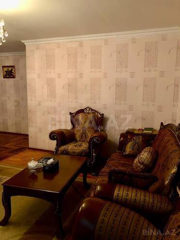 Продается 5-комн. вторичка 120 м², м. Ази Асланов, photo 9 from 26
