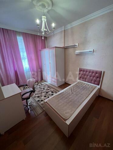 Сдается 3-комн. вторичка 120 м², м. Иншаатчылар, photo 5 from 11