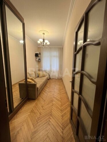 Продаётся 3-комн. вторичка 85 м², Насиминский  р., photo 4 from 10