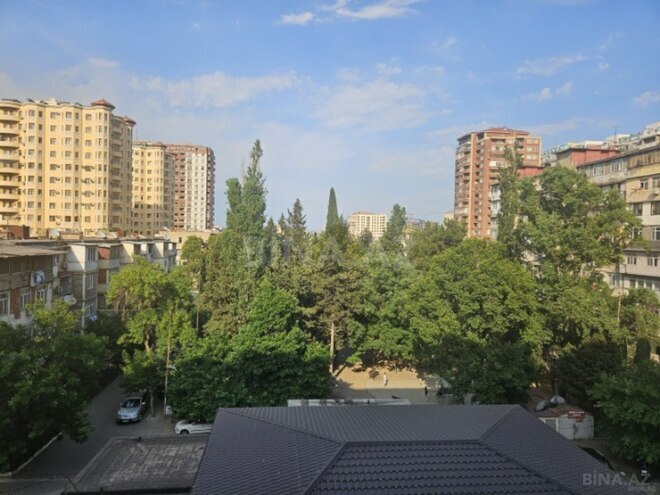Продаётся 3-комн. вторичка 85 м², Насиминский  р., photo 9 from 10