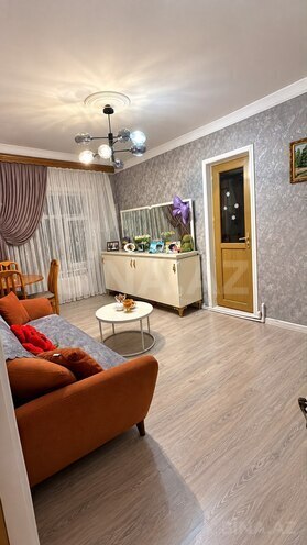 Satılır 2 otaqlı köhnə tikili 70 m², Həzi Aslanov m., photo 1 from 17