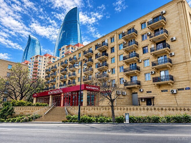 Satılır 2 otaqlı köhnə tikili 58 m², İçəri Şəhər m., photo 1 from 10