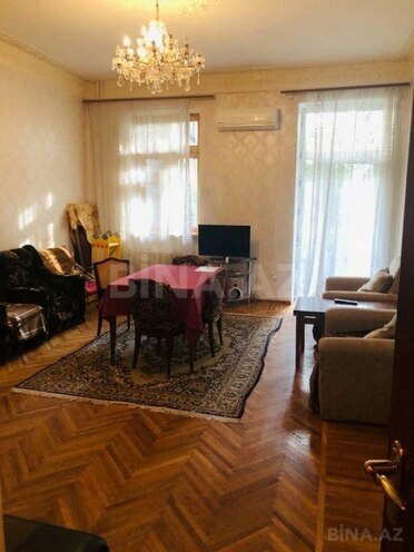 Satılır 3 otaqlı köhnə tikili 85 m², Nəriman Nərimanov m., photo 1 from 14
