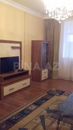 İcarəyə verilir 3 otaqlı yeni tikili 110 m², İnşaatçılar m., photo 3 from 32