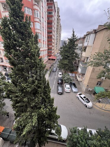İcarəyə verilir 2 otaqlı köhnə tikili 65 m², Nizami m., photo 3 from 14
