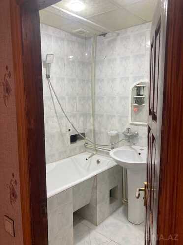 Satılır 4 otaqlı köhnə tikili 104 m², Bakıxanov q., photo 12 from 14