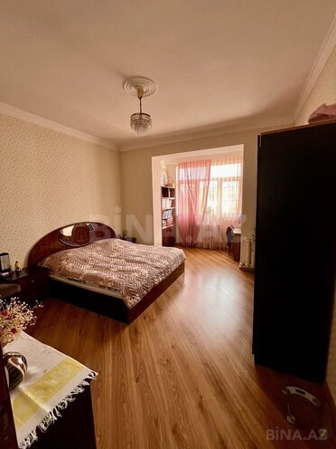 Satılır 2 otaqlı köhnə tikili 65 m², Elmlər Akademiyası m., photo 4 from 12