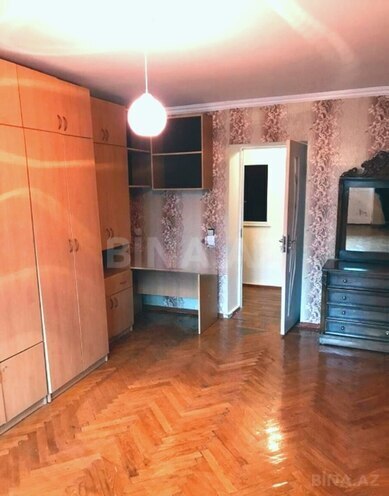 Продается 3-комн. вторичка 70 м², м. Элмляр Академиясы, photo 6 from 10