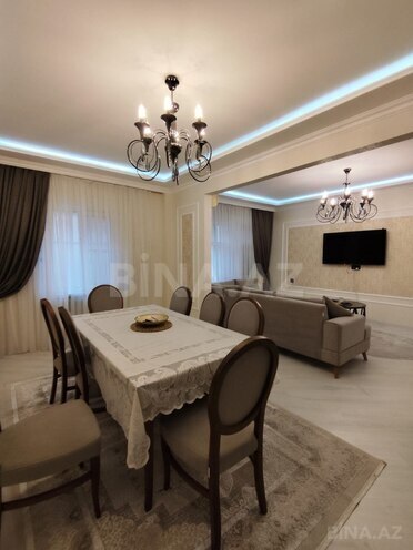 Satılır 4 otaqlı köhnə tikili 110 m², Əhmədli m., photo 1 from 25