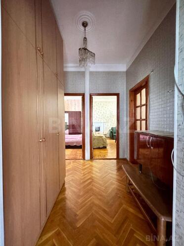 İcarəyə verilir 3 otaqlı köhnə tikili 80.7 m², 28 May m., photo 8 from 28