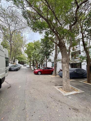 İcarəyə verilir 3 otaqlı köhnə tikili 80.7 m², 28 May m., photo 3 from 28