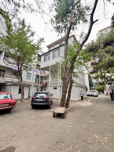 İcarəyə verilir 3 otaqlı köhnə tikili 80.7 m², 28 May m., photo 1 from 28