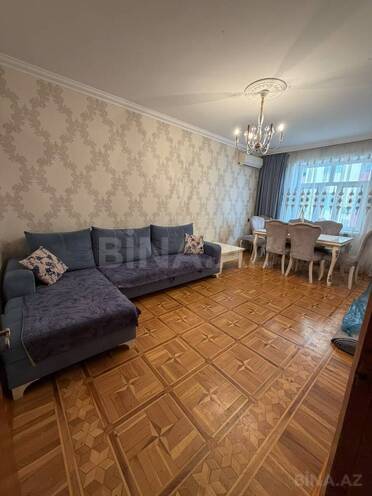 Satılır 3 otaqlı köhnə tikili 75 m², Əhmədli q., photo 1 from 13