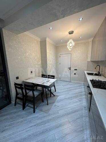 Сдаётся 3-комн. новостройка 100 м², м. Нефтчиляр, photo 9 from 13