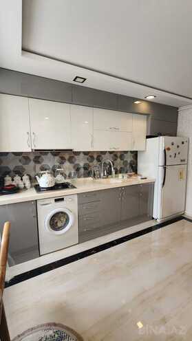 Satılır 2 otaqlı köhnə tikili 65 m², Xalqlar Dostluğu m., photo 13 from 19