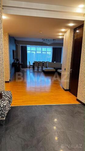 İcarəyə verilir 4 otaqlı yeni tikili 180 m², Şah İsmayıl Xətai m., photo 3 from 17