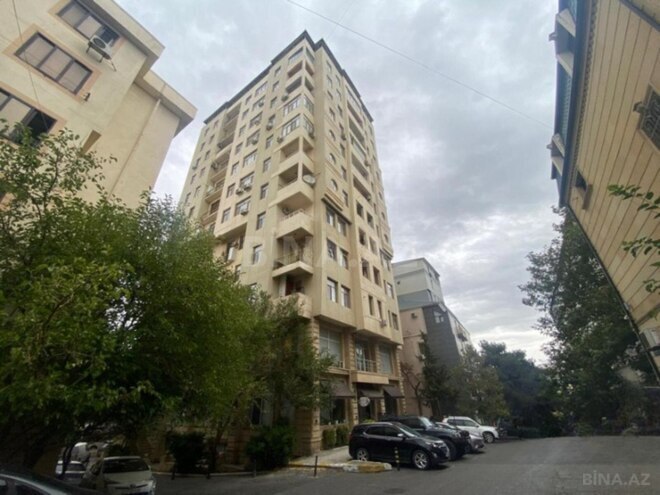 Satılır 3 otaqlı yeni tikili 150 m², 28 May m., photo 1 from 28