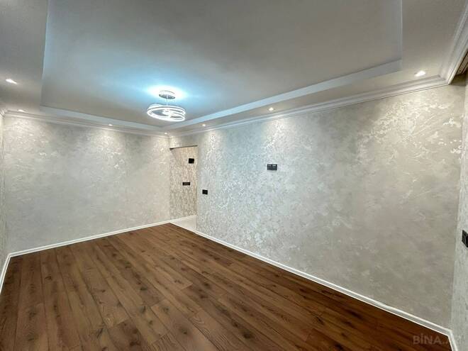 Продается 2-комн. вторичка 42 м², м. Кара Караев, photo 4 from 15