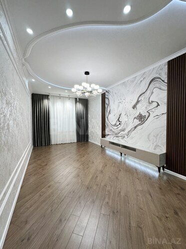 Продаётся 3-комн. новостройка 95 м², м. Нефтчиляр, photo 1 from 17