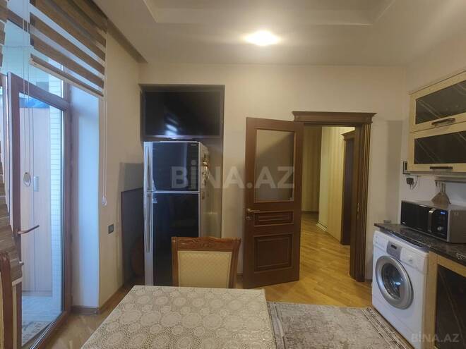 Продаётся 3-комн. новостройка 90 м², м. Элмляр Академиясы, photo 10 from 18