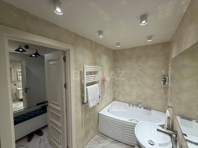 Продается 3-комн. вторичка 90 м², м. Гянджлик, photo 11 from 19