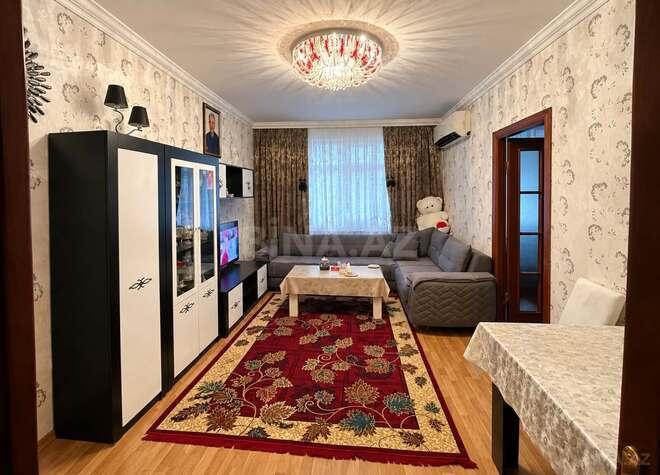Продаётся 4-комн. вторичка 100 м², м. Халглар Достлугу, photo 1 from 12