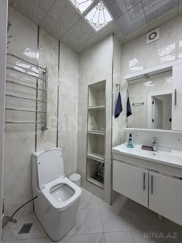 İcarəyə verilir 2 otaqlı köhnə tikili 65 m², 28 May m., photo 12 from 14