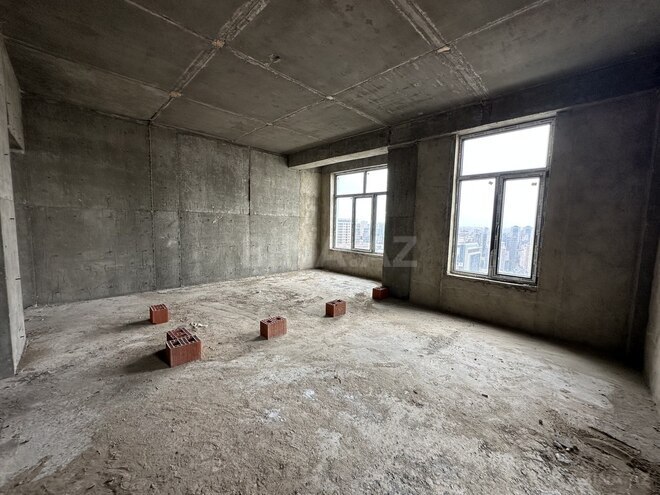 Продается 3-комн. новостройка 107 м², м. Низами, photo 4 from 19