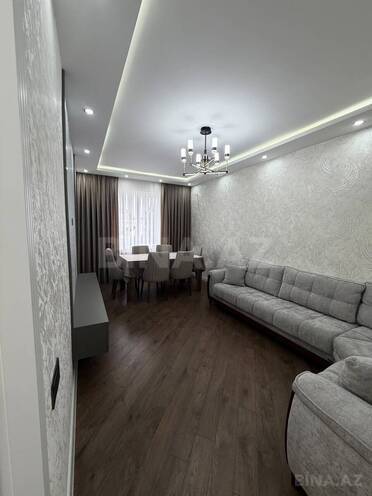 Продается 3-комн. вторичка 80 м², м. Ази Асланов, photo 1 from 22