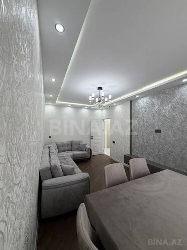 Продается 3-комн. вторичка 80 м², м. Ази Асланов, photo 4 from 22