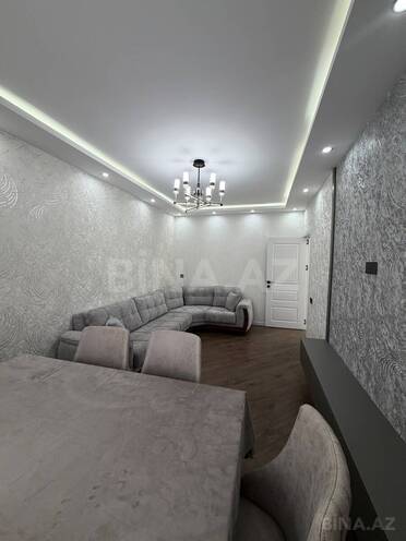 Продается 3-комн. вторичка 80 м², м. Ази Асланов, photo 3 from 22
