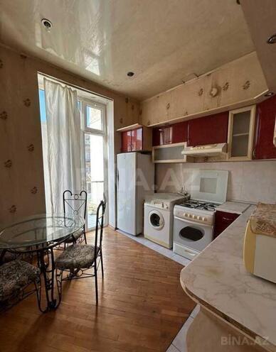 Satılır 3 otaqlı köhnə tikili 80 m², Sahil m., photo 9 from 11