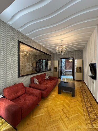 Satılır 2 otaqlı köhnə tikili 65 m², Elmlər Akademiyası m., photo 6 from 15