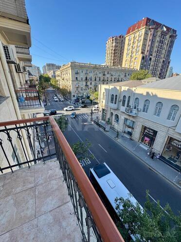 İcarəyə verilir 2 otaqlı köhnə tikili 70 m², 28 May m., photo 18 from 21
