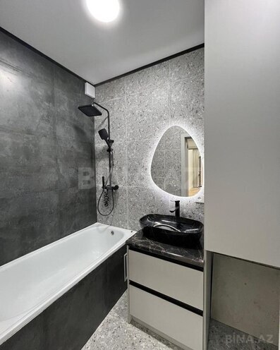 Сдается 2-комн. новостройка 70 м², м. 8 ноября, photo 12 from 14