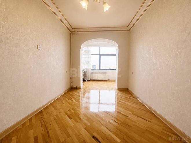 Продается 2-комн. вторичка 72 м², м. Гянджлик, photo 7 from 13